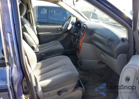 2006 Chrysler Town & Country z USA, uszkodzony, nr VIN 1A4GP45R56B691848